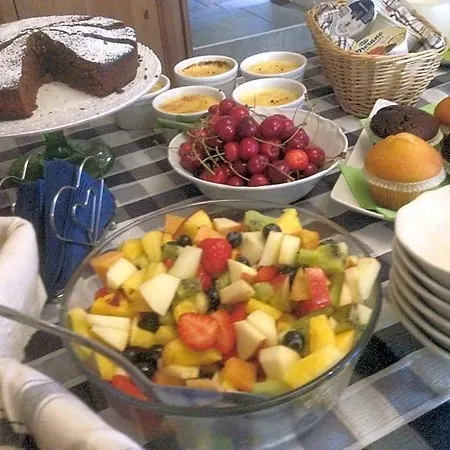 La Tana Del Ghiro Bed & Breakfast