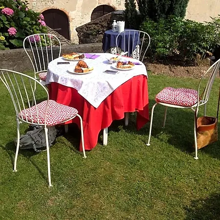 La Tana Del Ghiro Bed & Breakfast