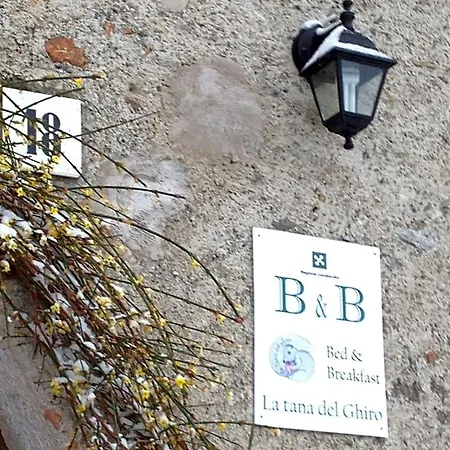 La Tana Del Ghiro Bed & Breakfast 3*