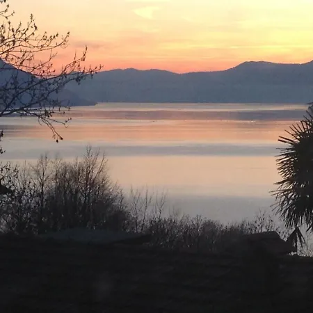 La Tana Del Ghiro Porto Valtravaglia