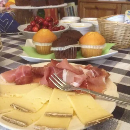 La Tana Del Ghiro * Porto Valtravaglia