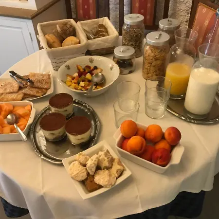 La Tana Del Ghiro 3* Porto Valtravaglia