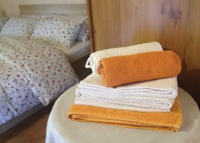 La Tana Del Ghiro Bed and breakfast