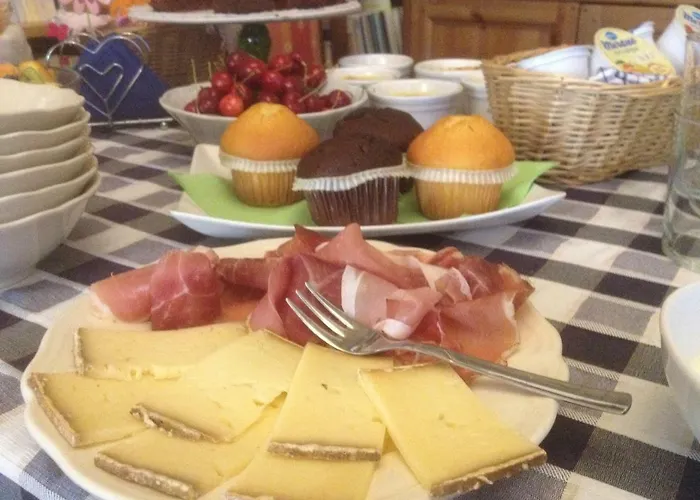 La Tana Del Ghiro 3* Porto Valtravaglia